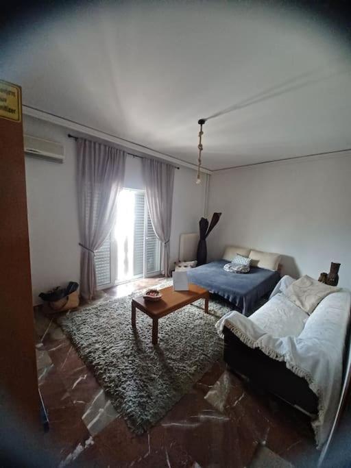 Apollo Apartment Athens/Airport Spáta Dış mekan fotoğraf