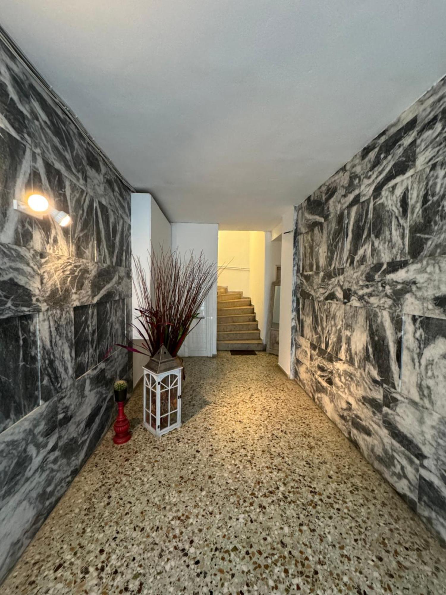 Apollo Apartment Athens/Airport Spáta Dış mekan fotoğraf